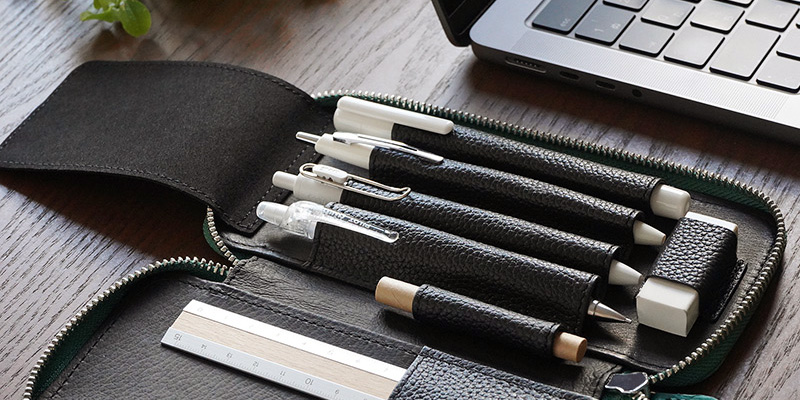 【イタリアンレザー MAYA】ペンケース 両開き ラウンドファスナー 本革 Luddite ラダイト