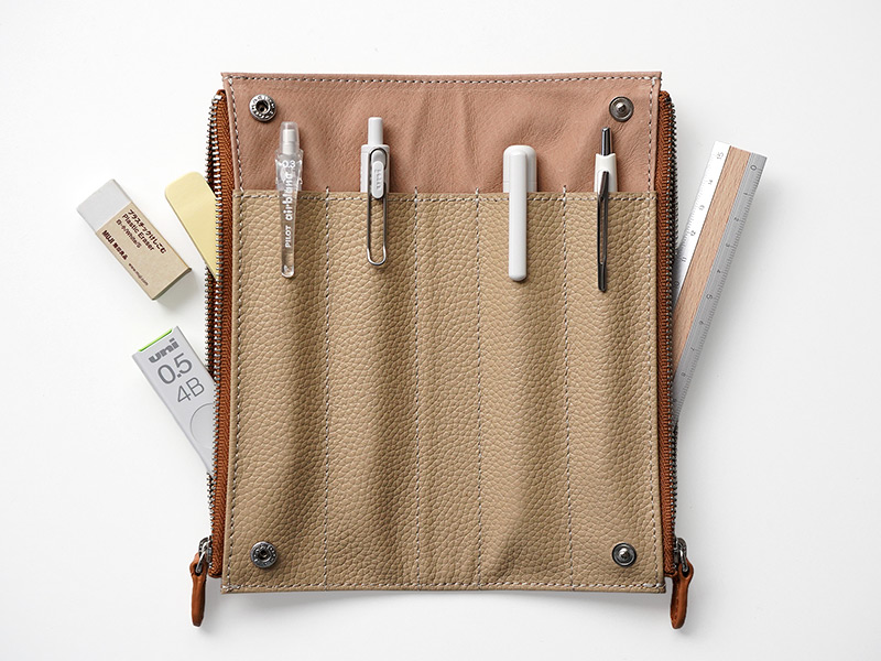 【イタリアンレザー MAYA】ペンケース 仕切りあり 2ポケット付き ベンディ 本革 Luddite ラダイト