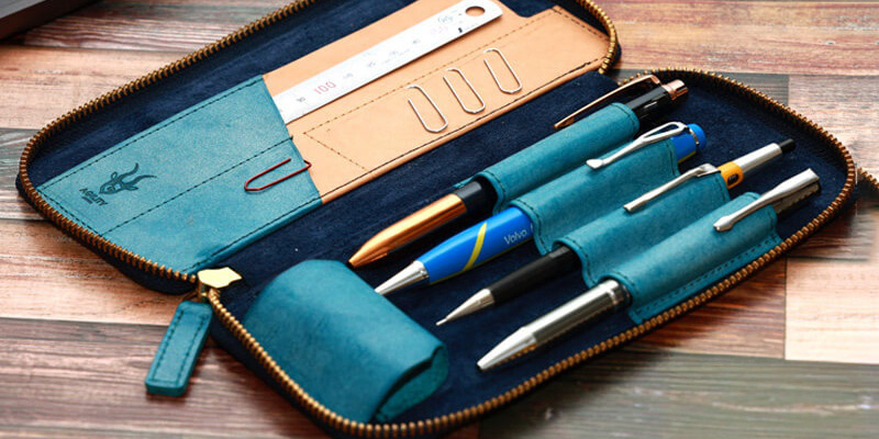 ペンケース 革 4本差し ビジネス