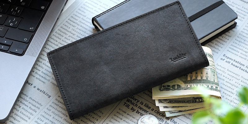 長財布 コンパクト メンズ スーツ